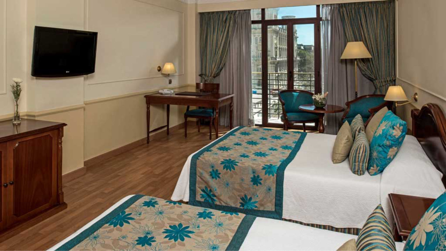 Parque Central Hotel